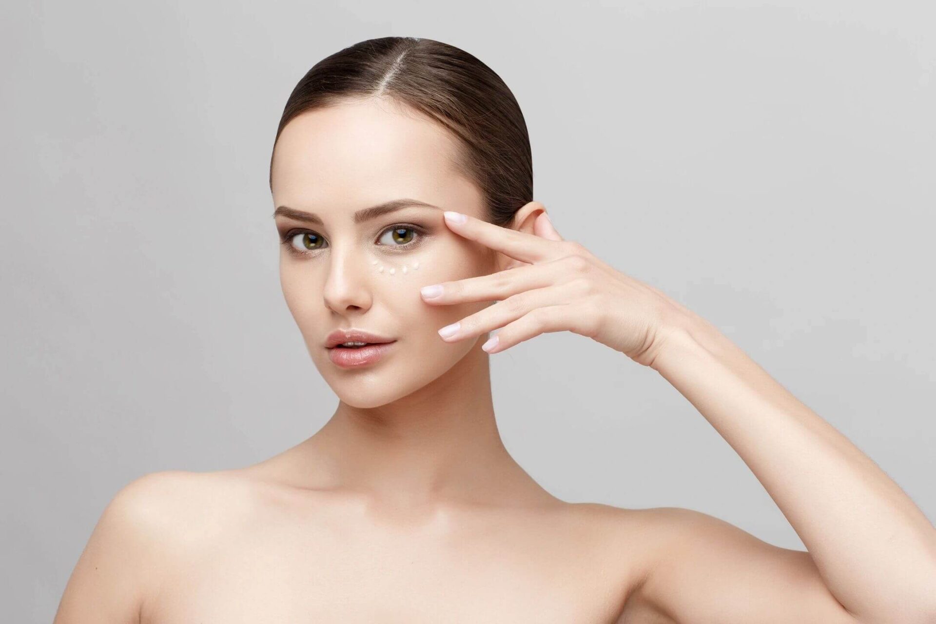 Elegant woman with clear complexion